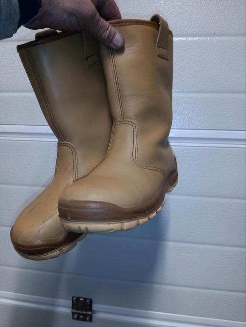 Veiligheids laarzen Jallatte 41 dunlop 40, Doe-het-zelf en Bouw, Veiligheidskleding, Zo goed als nieuw, Ophalen