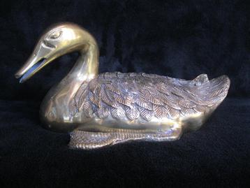 eend in koper op ware grootte      beschikbaar voor biedingen