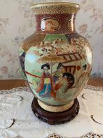 Antieke Chinese  Vaas, Antiek en Kunst, Antiek | Vazen, Ophalen of Verzenden