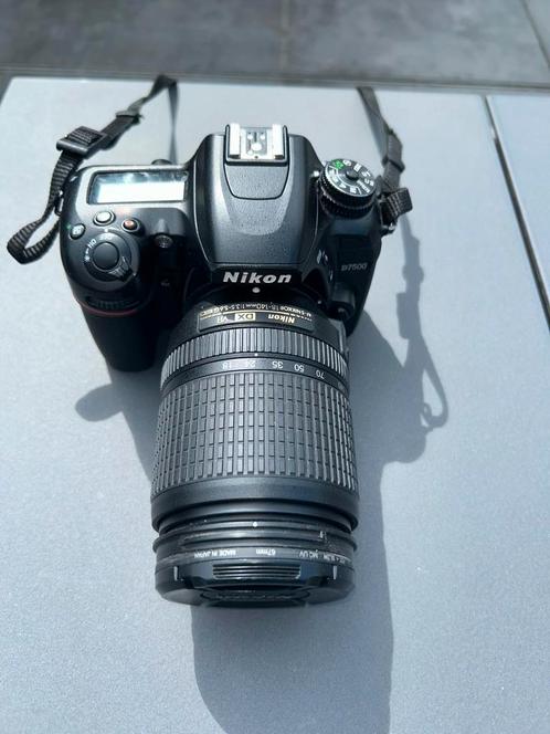 Nikon D7500 met DX-VR/AF-S nikkor 18 - 140mm 3.5 - 5.6G ED, Audio, Tv en Foto, Fotocamera's Digitaal, Gebruikt, Spiegelreflex