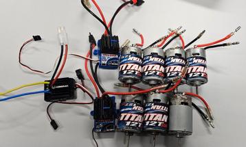 7 traxxas motoren en 3 esc's beschikbaar voor biedingen