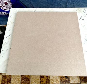 carrelage pleine masse 60x60 cm rose moucheté beschikbaar voor biedingen