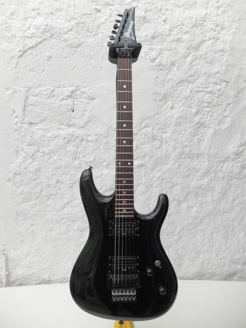 Ibanez radius 440 440RHH BK Japan, Muziek en Instrumenten, Snaarinstrumenten | Gitaren | Elektrisch, Gebruikt, Solid body, Ibanez