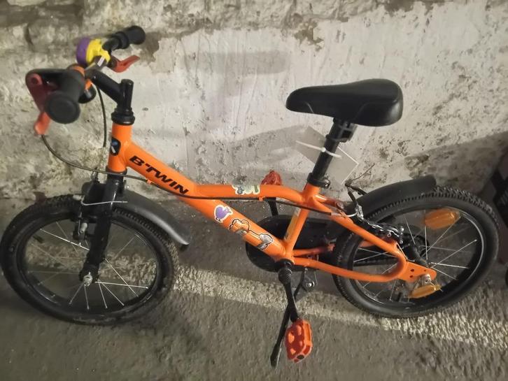 Kinderfiets - Decathlon - BTWIN - 16", Fietsen en Brommers, Fietsen | Kinderfietsjes, Zo goed als nieuw, 16 tot 20 inch, Ophalen