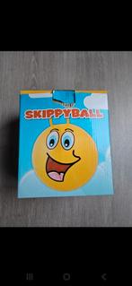 Skippy bal, Ophalen, Nieuw