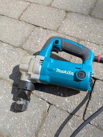 GRIGNOTEUSE Makita JN3201, Enlèvement ou Envoi, Comme neuf