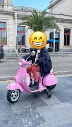 electrische kindermoto vespa, Ophalen, Zo goed als nieuw