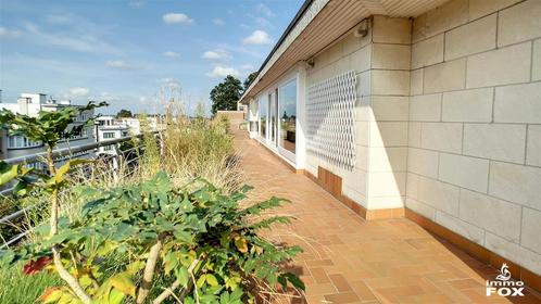 Appartement à Woluwe-Saint-Pierre, 4 chambres, Immo, Huizen te huur, Appartement
