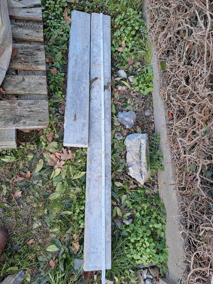 Lintelen - 2 stuks, Bricolage & Construction, Briques, Neuf, Autres types, Enlèvement