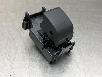 RAAMSCHAKELAAR Toyota Yaris IV (P21 / PA1 / PH1) (01-2020/-) beschikbaar voor biedingen