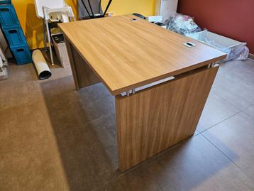 Bureau 80x120