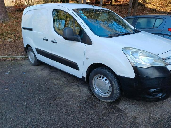 citroen berlingo 100 000 kms pret à immatriculer, Autos, Citroën, Particulier, Berlingo, Airbags, Verrouillage central, Vitres électriques