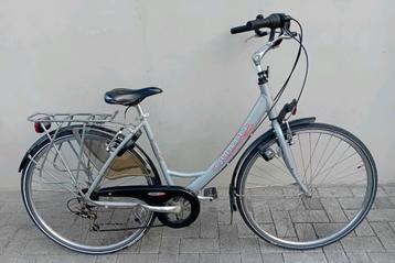 Meisjesfiets Oxford Quardo Urbeto 28inch 6v maat59 NWP 379€  beschikbaar voor biedingen