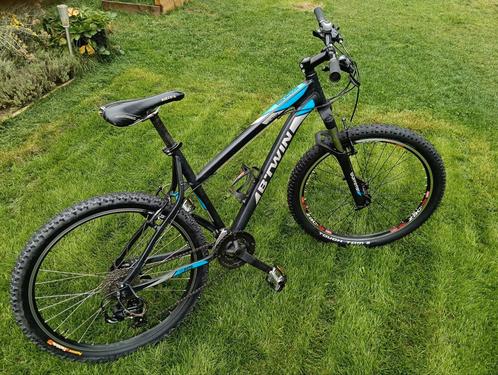 XC MTB 24S Rockrider 340 26" velgen geschikt vr 1m60 a 1m80, Fietsen en Brommers, Fietsen | Mountainbikes en ATB, Zo goed als nieuw