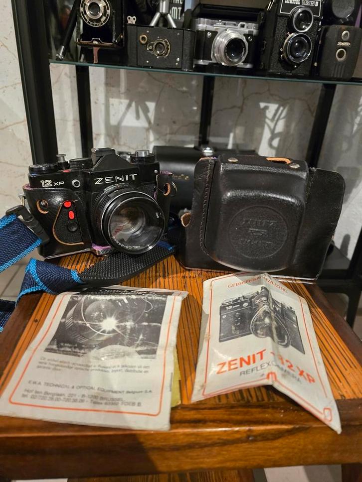 Zenit 12XP Spiegelreflexcamera + Helios-44M-4 lens, Audio, Tv en Foto, Fotocamera's Analoog, Zo goed als nieuw, Spiegelreflex