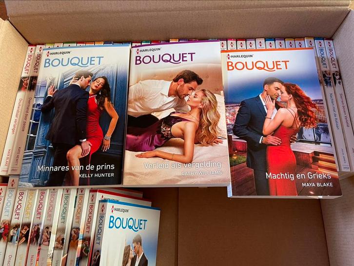 Harlequin Bouquet Romans - 3900 reeks - 43 stuks, Boeken, Romans, Zo goed als nieuw, Ophalen of Verzenden