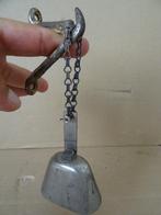 Vintage bel winkelbel deurbel winkel met ophanging haak 1950, Ophalen of Verzenden
