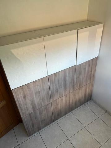 Armoire de rangement IKEA beschikbaar voor biedingen