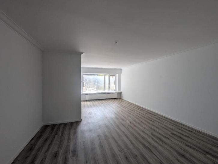 Gelijkvloers appartement 2 slaapkamers, Immo, Appartementen en Studio's te huur, Provincie Antwerpen