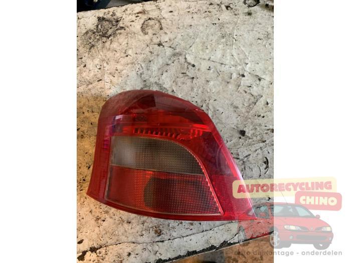 Achterlicht links van een Toyota Yaris, Auto-onderdelen, Verlichting, Toyota, Gebruikt, 3 maanden garantie, Ophalen of Verzenden