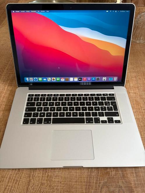 MacBook pro 15.3 16gb RAM 500gb SSD, Computers en Software, Apple Macbooks, Zo goed als nieuw, MacBook, 16 GB, Ophalen of Verzenden