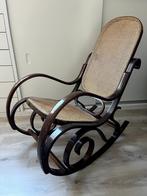 Schommelstoel (+ kussen) rotan vintage, Huis en Inrichting, Ophalen, Riet of Rotan, Gebruikt, Bruin