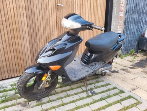 2 x Adly silver fox 50, Fietsen en Brommers, Scooters | Overige merken, Gebruikt, Tweetakt, Ophalen of Verzenden