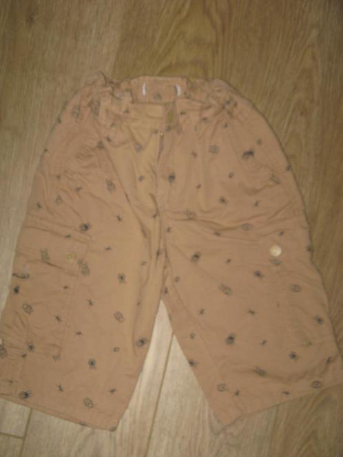 Stoere short, maat 134, prima staat, Kinderen en Baby's, Kinderkleding | Maat 134, Gebruikt, Jongen, Broek, Verzenden
