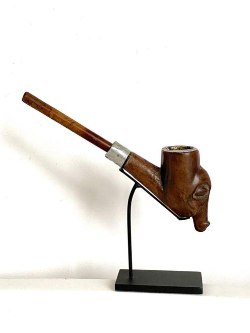 Prachtige zeldzame oude Yake pijp van Congo, Antiek en Kunst, Kunst | Niet-Westerse kunst, Ophalen of Verzenden