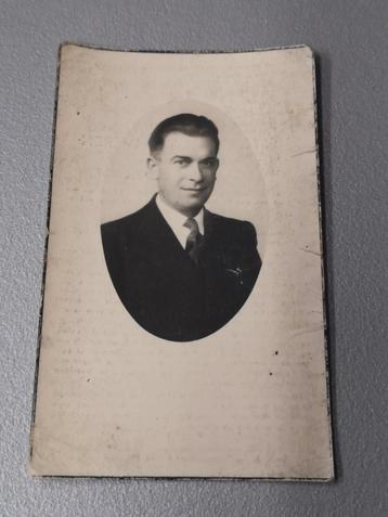 Oorlogsslachtoffer Van Vlemmeren Dendermonde 1945 Bombardeme beschikbaar voor biedingen