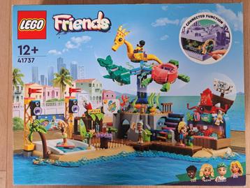 Lego Friends 41737 Strandpretpark beschikbaar voor biedingen