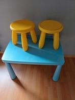 Ikea tafeltje met 2 krukjes, Kinderen en Baby's, Ophalen, Gebruikt