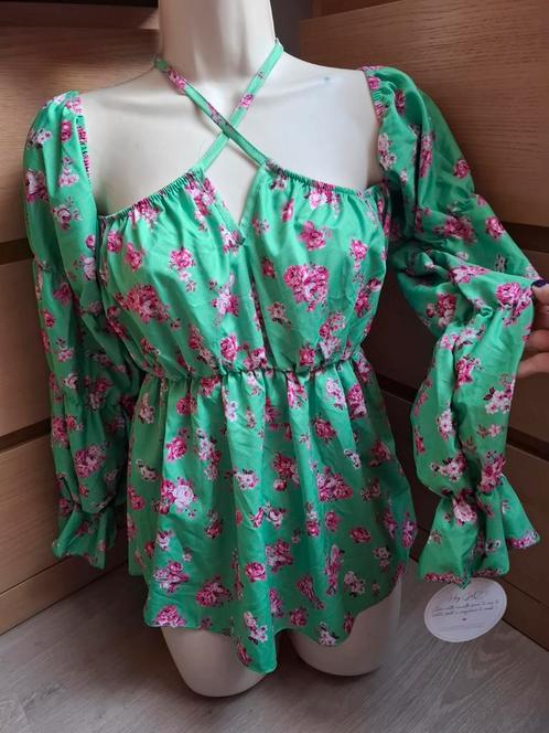 Nieuwe rozegroene tuniekblouse S, Kleding | Dames, Blouses en Tunieken, Nieuw, Groen, Ophalen of Verzenden