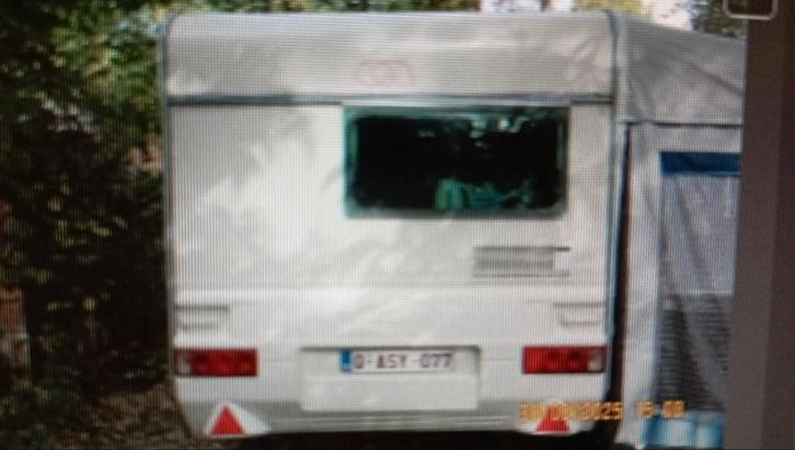 ADRIA caravan met voortent en mover in zeer goede staat., Caravans en Kamperen, Caravans, Particulier, Adria, Mover, Ophalen