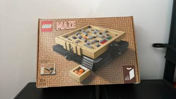 Lego 21305