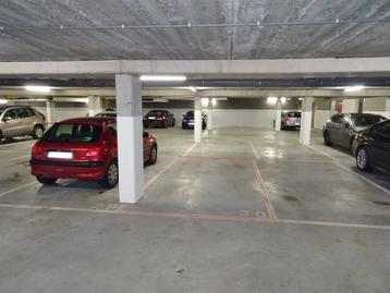 Garage à louer à Woluwe-Saint-Lambert beschikbaar voor biedingen