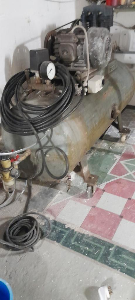 Boge B340 compressor, Doe-het-zelf en Bouw, Compressors, Gebruikt, Ophalen