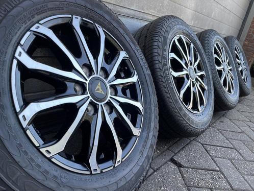 set nieuwe 16 inch 6x125 Iveco Daily velgen zomerbanden, Auto-onderdelen, Banden en Velgen, Banden en Velgen, Zomerbanden, 16 inch
