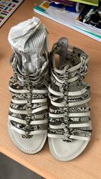 San Oliver - Sandalen met slangenleer motief maat  39, Ophalen of Verzenden, Gedragen