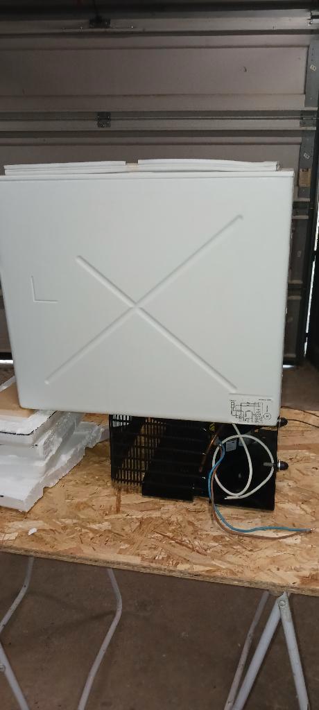 Glacière Westfalia, Caravanes & Camping, Glacières, Comme neuf, Glacières, Compresseur, Enlèvement ou Envoi