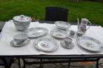 Servies van fijn porselein, Ophalen of Verzenden, Porselein