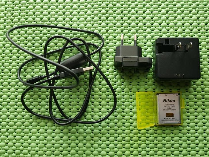 Nikon EH 70 P lader usb kabel + accu EN-EL19 (origineel), Audio, Tv en Foto, Accu's en Batterijen, Ophalen