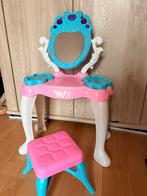 Frozen make up tafel met licht en geluid, met krukje, Enfants & Bébés, Jouets | Tables de jeux, Enlèvement ou Envoi, Comme neuf