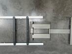 Vogel TV muurbeugel Thin345 Silver voor TVs 32 tot 55inch., Ophalen, Gebruikt