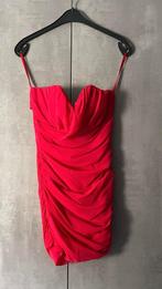 ROBE sexy élégante rouge courte M, Rouge, Enlèvement ou Envoi, Au-dessus du genou, Comme neuf