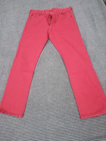 Jeans Levi's 501 rouges... état ancien mais neuf... 04780280, Enlèvement ou Envoi, Comme neuf