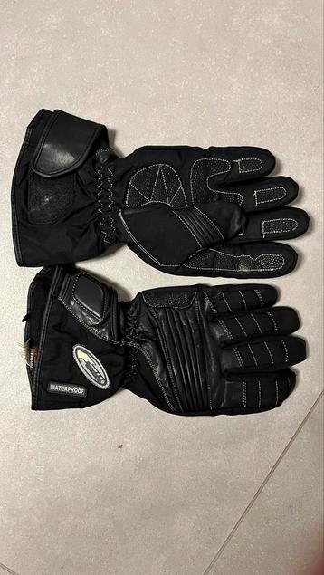 Moto handschoenen beschikbaar voor biedingen