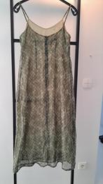 Lange dames jurk, Ophalen, Maat 42/44 (L), Gedragen, Onder de knie
