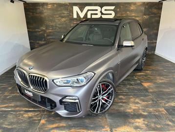 BMW X5 M M50 dAS AdBlue * TOIT PANO * SIEGE SPORT * CAM360 disponible aux enchères