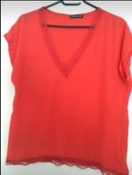 Rood bloesje met kanten boordje, Rouge, Manches courtes, Taille 38/40 (M), Comme neuf